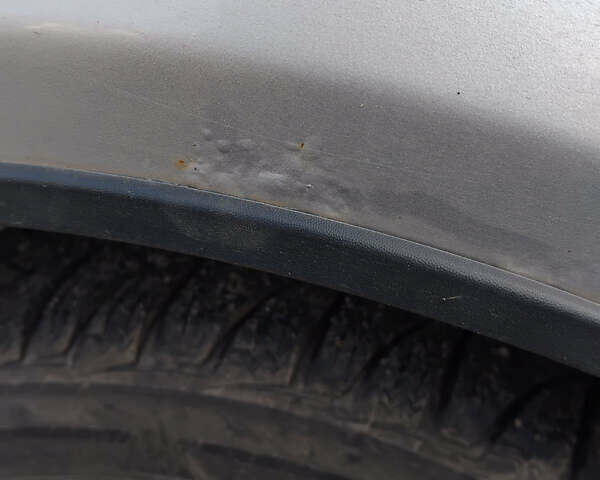 Серый Дачия Логан, объемом двигателя 1.39 л и пробегом 150 тыс. км за 3900 $, фото 5 на Automoto.ua