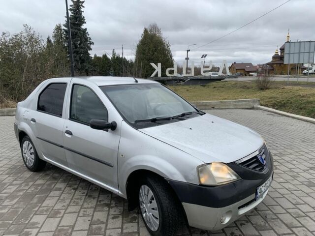 Серый Дачия Логан, объемом двигателя 1.6 л и пробегом 400 тыс. км за 2000 $, фото 4 на Automoto.ua