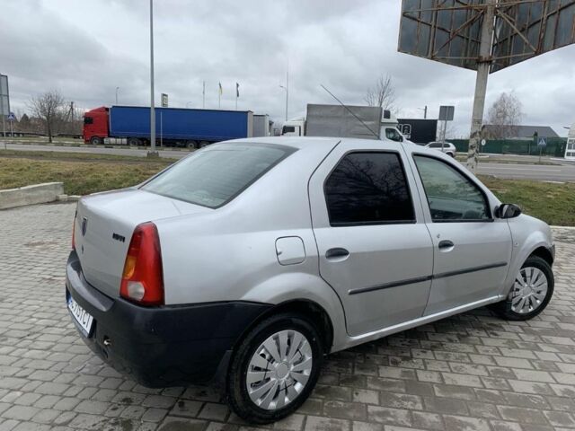 Серый Дачия Логан, объемом двигателя 1.6 л и пробегом 400 тыс. км за 2000 $, фото 3 на Automoto.ua