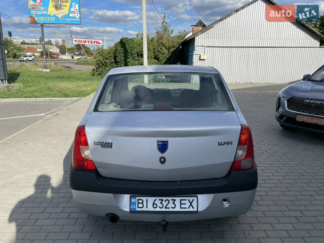 Серый Дачия Логан, объемом двигателя 1.4 л и пробегом 294 тыс. км за 3350 $, фото 5 на Automoto.ua