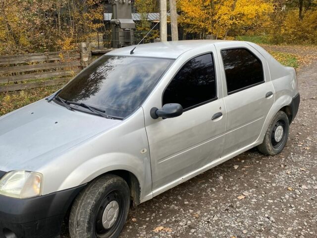 Серый Дачия Логан, объемом двигателя 1.6 л и пробегом 342 тыс. км за 1650 $, фото 4 на Automoto.ua