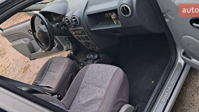 Серый Дачия Логан, объемом двигателя 1.4 л и пробегом 78 тыс. км за 4200 $, фото 16 на Automoto.ua