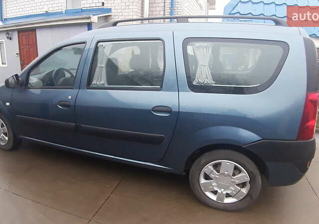 Сірий Дачія Logan, об'ємом двигуна 1.6 л та пробігом 148 тис. км за 5500 $, фото 1 на Automoto.ua