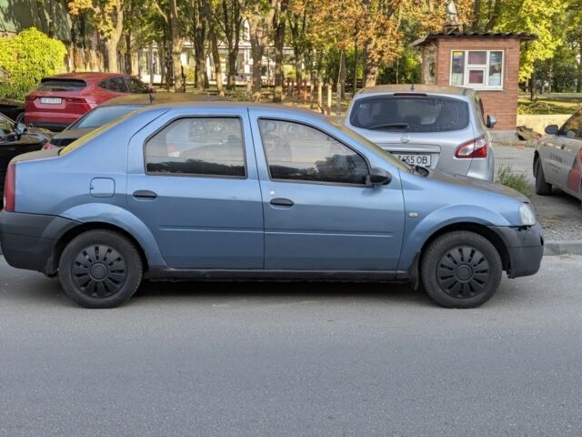 Серый Дачия Логан, объемом двигателя 1.4 л и пробегом 660 тыс. км за 1900 $, фото 2 на Automoto.ua