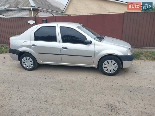 Серый Дачия Логан, объемом двигателя 1.39 л и пробегом 175 тыс. км за 3600 $, фото 4 на Automoto.ua