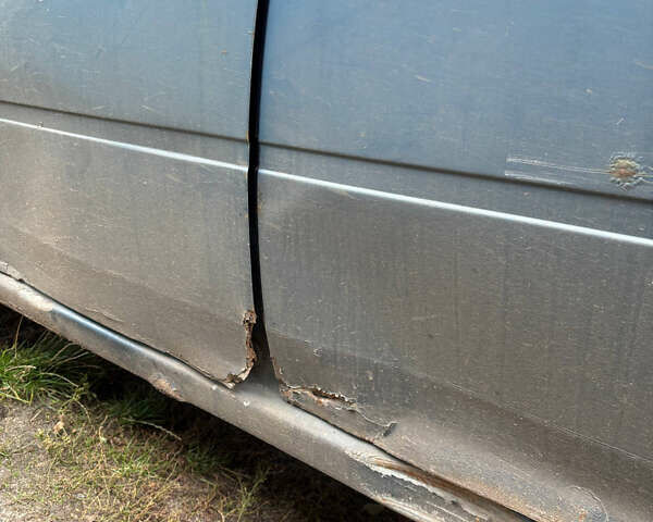 Дачия Логан 2007 в Фастове на Automoto.ua Серый Дачия Логан, объемом двигателя 1.39 л и пробегом 390 тыс. км за 2000 $, фото 5 на Automoto.ua