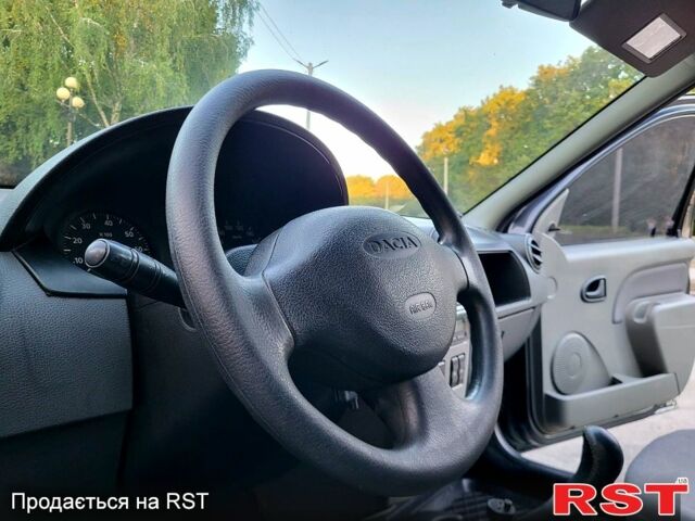 Серый Дачия Логан, объемом двигателя 1.6 л и пробегом 142 тыс. км за 3900 $, фото 8 на Automoto.ua