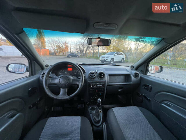 Серый Дачия Логан, объемом двигателя 1.39 л и пробегом 505 тыс. км за 1600 $, фото 11 на Automoto.ua