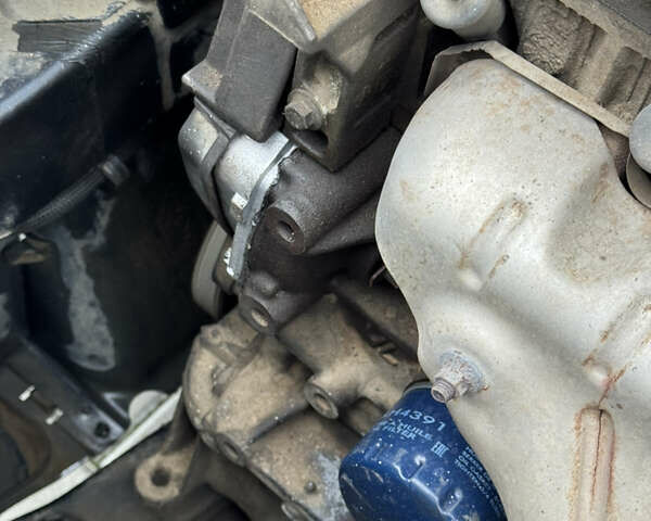 Серый Дачия Логан, объемом двигателя 1.4 л и пробегом 213 тыс. км за 3600 $, фото 29 на Automoto.ua