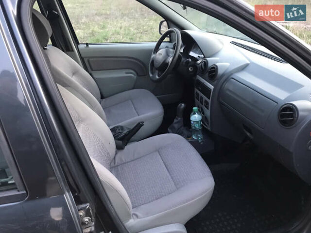 Серый Дачия Логан, объемом двигателя 1.6 л и пробегом 265 тыс. км за 4400 $, фото 15 на Automoto.ua