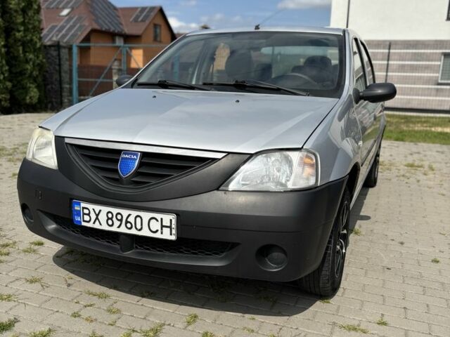 Серый Дачия Логан, объемом двигателя 1.4 л и пробегом 236 тыс. км за 3200 $, фото 1 на Automoto.ua