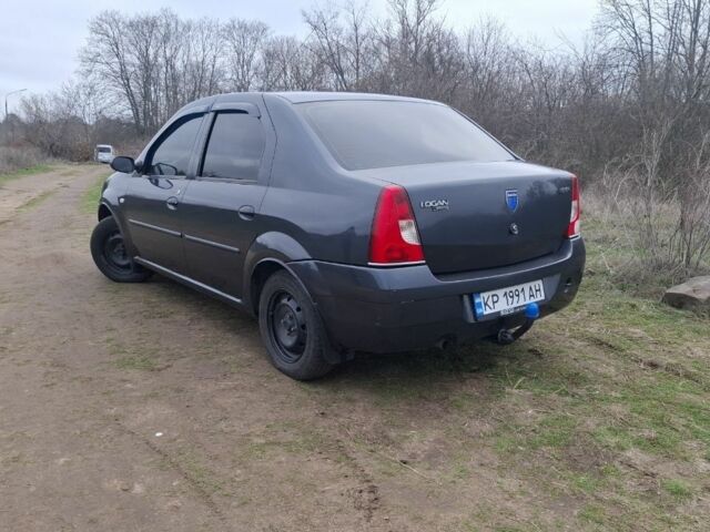 Серый Дачия Логан, объемом двигателя 1.6 л и пробегом 228 тыс. км за 4200 $, фото 2 на Automoto.ua