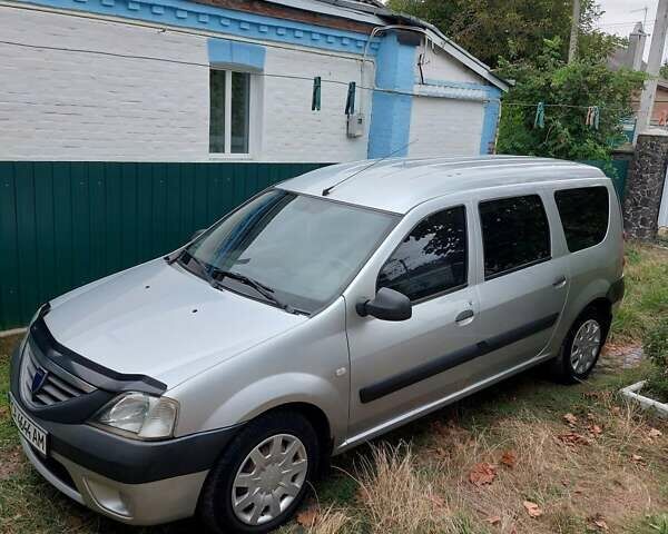 Серый Дачия Логан, объемом двигателя 1.6 л и пробегом 158 тыс. км за 6000 $, фото 5 на Automoto.ua