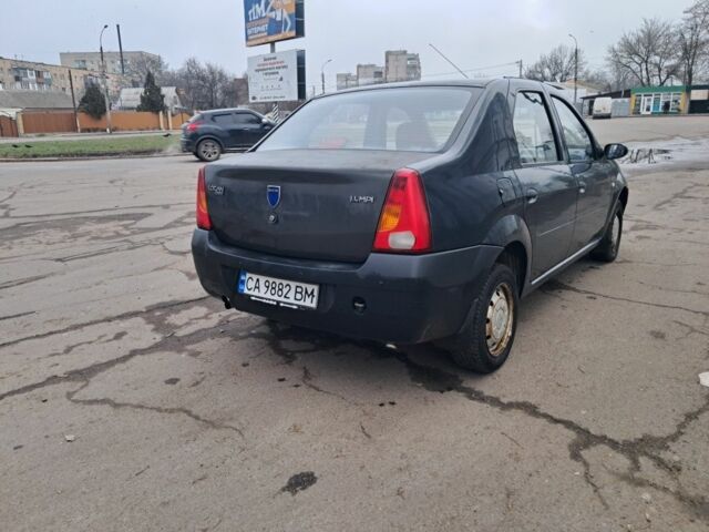 Серый Дачия Логан, объемом двигателя 1.4 л и пробегом 318 тыс. км за 2750 $, фото 3 на Automoto.ua