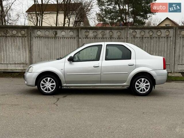 Сірий Дачія Logan, об'ємом двигуна 1.6 л та пробігом 176 тис. км за 4700 $, фото 15 на Automoto.ua