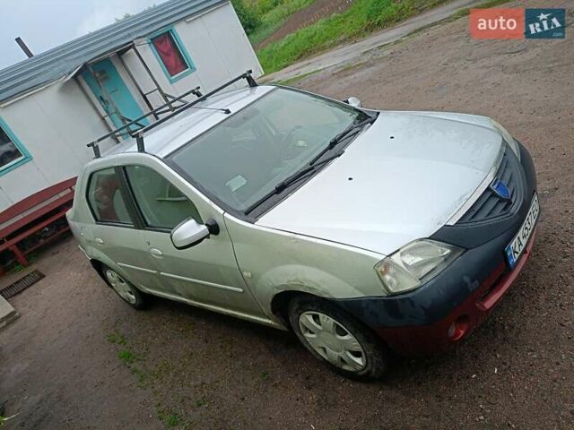 Серый Дачия Логан, объемом двигателя 1.6 л и пробегом 186 тыс. км за 3500 $, фото 1 на Automoto.ua
