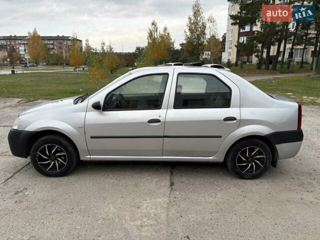 Серый Дачия Логан, объемом двигателя 1.39 л и пробегом 237 тыс. км за 3000 $, фото 2 на Automoto.ua