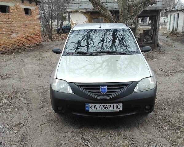 Серый Дачия Логан, объемом двигателя 1.4 л и пробегом 280 тыс. км за 2500 $, фото 4 на Automoto.ua