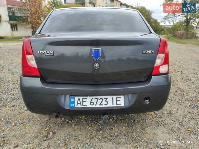 Серый Дачия Логан, объемом двигателя 1.6 л и пробегом 187 тыс. км за 3500 $, фото 22 на Automoto.ua