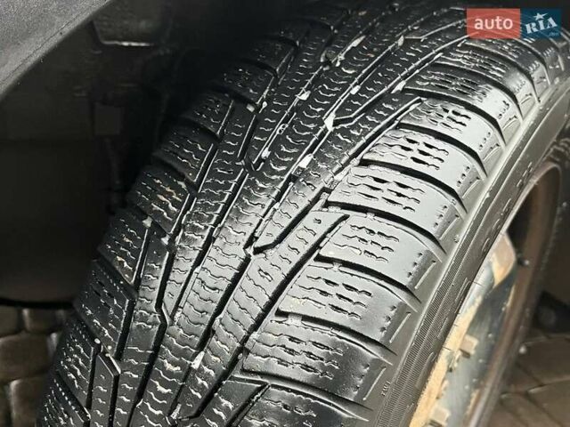 Сірий Дачія Logan, об'ємом двигуна 1.6 л та пробігом 301 тис. км за 4000 $, фото 11 на Automoto.ua