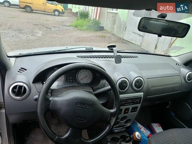 Серый Дачия Логан, объемом двигателя 1.6 л и пробегом 186 тыс. км за 3500 $, фото 4 на Automoto.ua