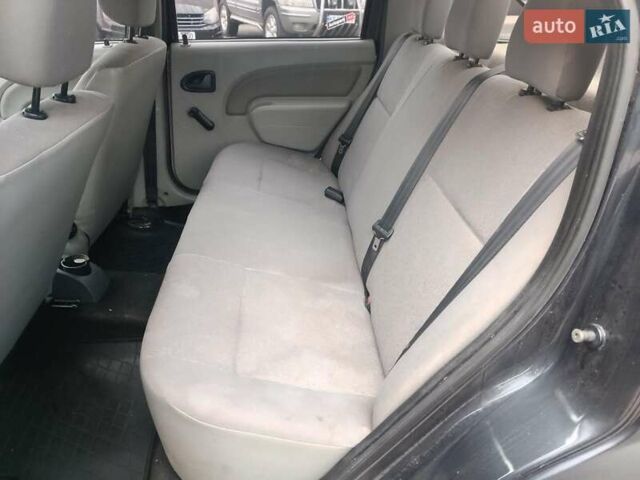 Серый Дачия Логан, объемом двигателя 1.6 л и пробегом 360 тыс. км за 3190 $, фото 11 на Automoto.ua