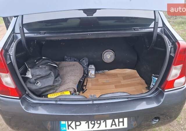 Серый Дачия Логан, объемом двигателя 1.6 л и пробегом 228 тыс. км за 4300 $, фото 7 на Automoto.ua