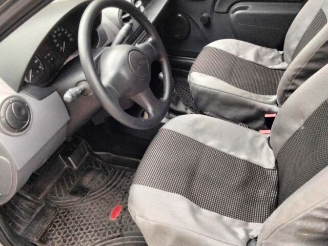 Серый Дачия Логан, объемом двигателя 1.4 л и пробегом 151 тыс. км за 4300 $, фото 21 на Automoto.ua