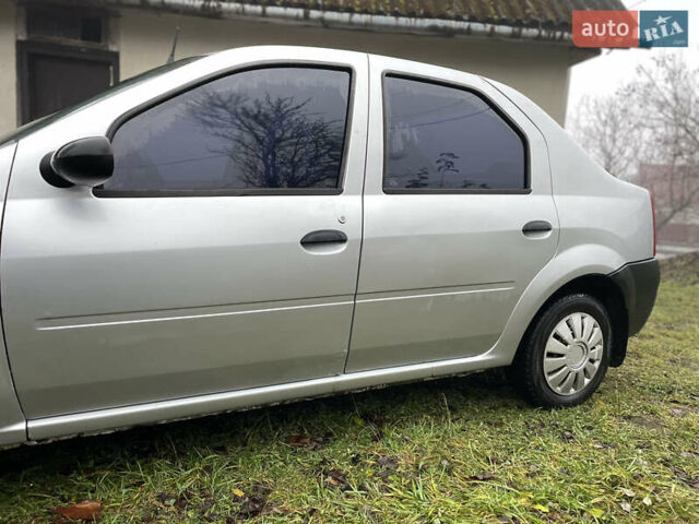 Сірий Дачія Logan, об'ємом двигуна 1.39 л та пробігом 246 тис. км за 1800 $, фото 12 на Automoto.ua
