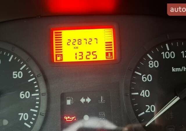 Серый Дачия Логан, объемом двигателя 1.6 л и пробегом 228 тыс. км за 4300 $, фото 8 на Automoto.ua