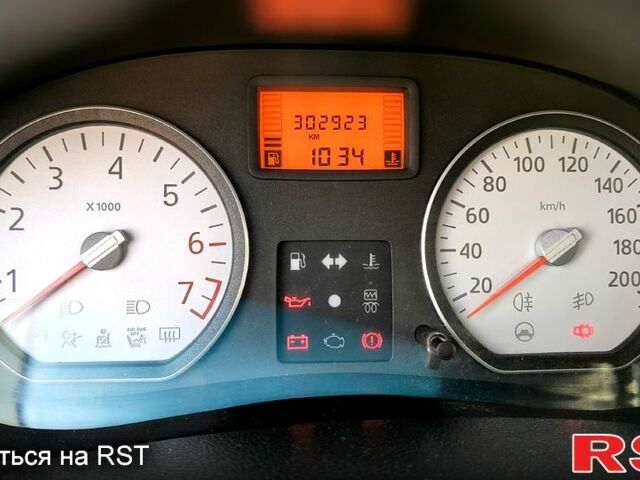 Серый Дачия Логан, объемом двигателя 1.6 л и пробегом 300 тыс. км за 2700 $, фото 7 на Automoto.ua