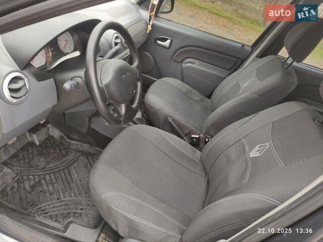 Серый Дачия Логан, объемом двигателя 1.6 л и пробегом 187 тыс. км за 3500 $, фото 31 на Automoto.ua
