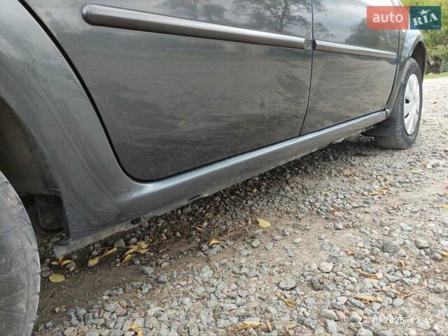 Серый Дачия Логан, объемом двигателя 1.6 л и пробегом 187 тыс. км за 3500 $, фото 26 на Automoto.ua