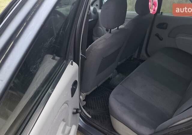 Серый Дачия Логан, объемом двигателя 1.6 л и пробегом 228 тыс. км за 4300 $, фото 5 на Automoto.ua