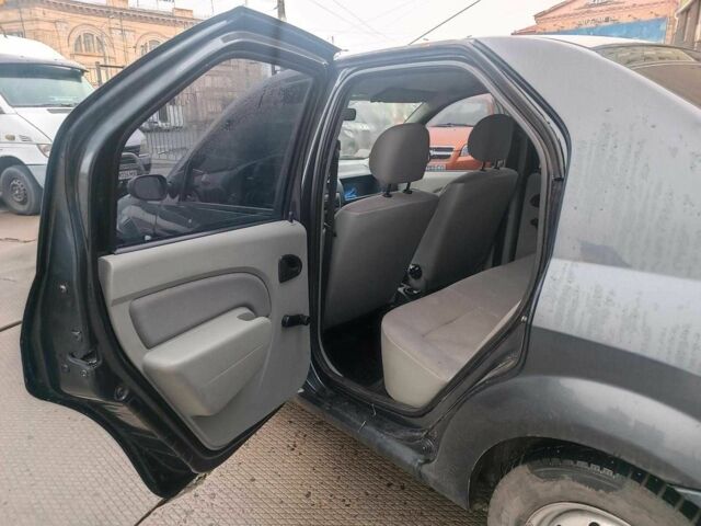 Сірий Дачія Logan, об'ємом двигуна 1.6 л та пробігом 360 тис. км за 3190 $, фото 12 на Automoto.ua