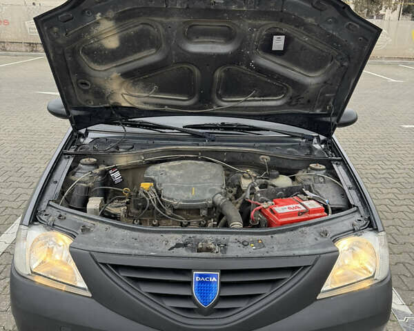 Серый Дачия Логан, объемом двигателя 1.4 л и пробегом 213 тыс. км за 3600 $, фото 24 на Automoto.ua