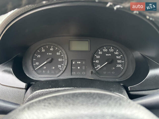 Сірий Дачія Logan, об'ємом двигуна 1.4 л та пробігом 239 тис. км за 3000 $, фото 8 на Automoto.ua