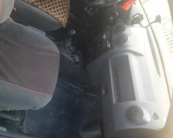 Серый Дачия Логан, объемом двигателя 1.4 л и пробегом 145 тыс. км за 3300 $, фото 1 на Automoto.ua