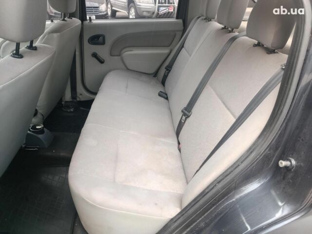 Серый Дачия Логан, объемом двигателя 1.6 л и пробегом 360 тыс. км за 3190 $, фото 11 на Automoto.ua