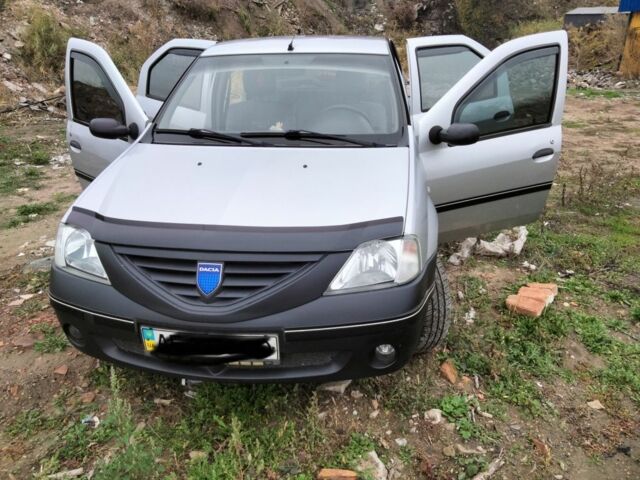 Серый Дачия Логан, объемом двигателя 1.4 л и пробегом 151 тыс. км за 4300 $, фото 7 на Automoto.ua