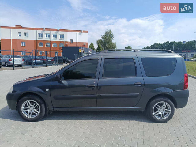 Серый Дачия Логан, объемом двигателя 1.6 л и пробегом 209 тыс. км за 4699 $, фото 3 на Automoto.ua