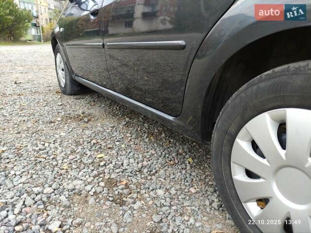Серый Дачия Логан, объемом двигателя 1.6 л и пробегом 187 тыс. км за 3500 $, фото 17 на Automoto.ua