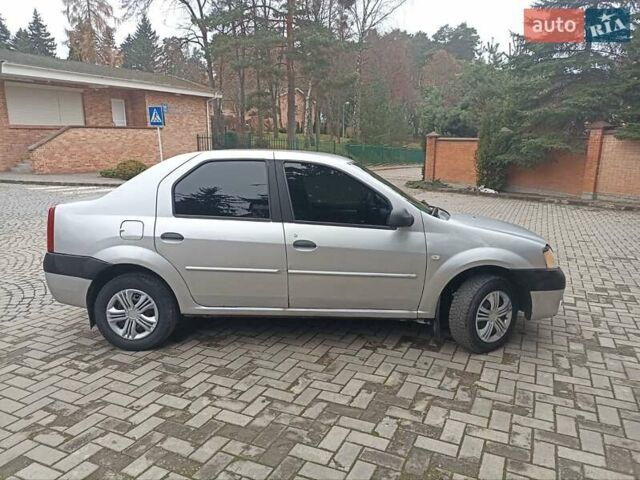 Серый Дачия Логан, объемом двигателя 1.39 л и пробегом 100 тыс. км за 2350 $, фото 8 на Automoto.ua