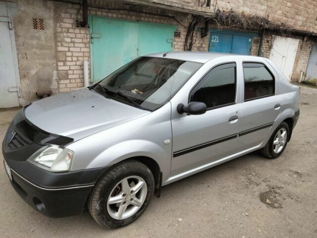 Серый Дачия Логан, объемом двигателя 1.4 л и пробегом 151 тыс. км за 4300 $, фото 5 на Automoto.ua