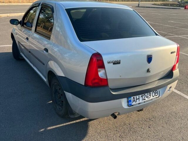 Серый Дачия Логан, объемом двигателя 1.4 л и пробегом 200 тыс. км за 3500 $, фото 4 на Automoto.ua