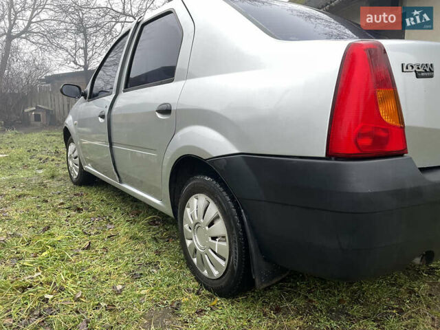 Сірий Дачія Logan, об'ємом двигуна 1.39 л та пробігом 246 тис. км за 1800 $, фото 13 на Automoto.ua