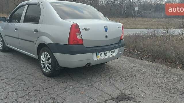 Сірий Дачія Logan, об'ємом двигуна 1.6 л та пробігом 160 тис. км за 3700 $, фото 10 на Automoto.ua