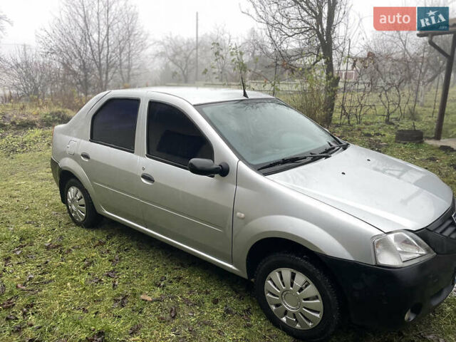 Сірий Дачія Logan, об'ємом двигуна 1.39 л та пробігом 246 тис. км за 1800 $, фото 2 на Automoto.ua