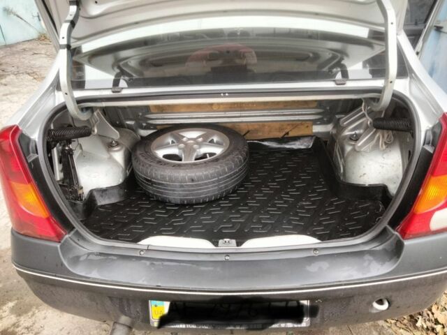 Серый Дачия Логан, объемом двигателя 1.4 л и пробегом 151 тыс. км за 4300 $, фото 20 на Automoto.ua