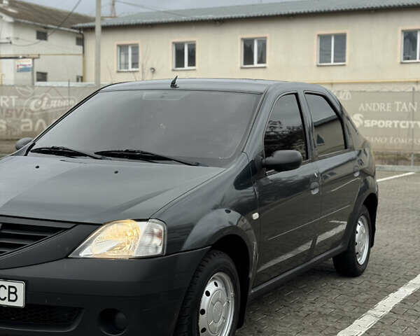 Серый Дачия Логан, объемом двигателя 1.4 л и пробегом 213 тыс. км за 3600 $, фото 4 на Automoto.ua